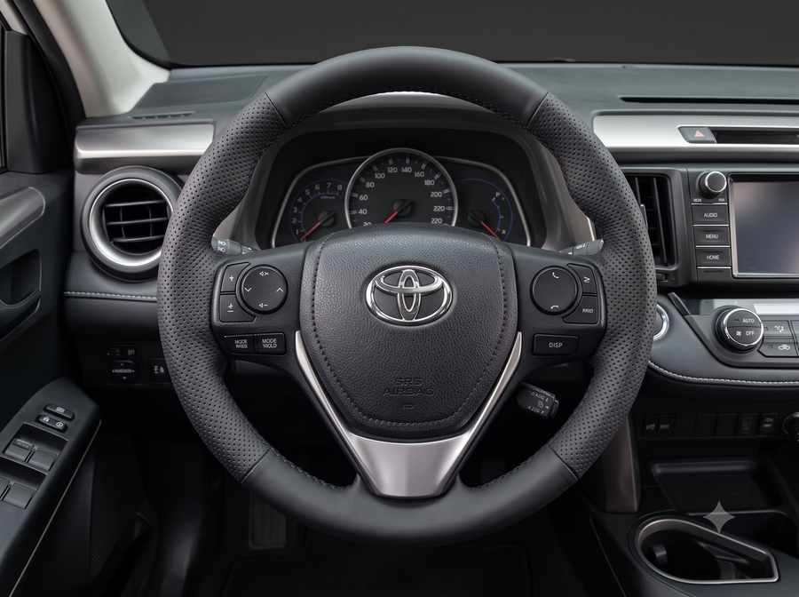 Toyota RAV4 steering wheel cover compatibility