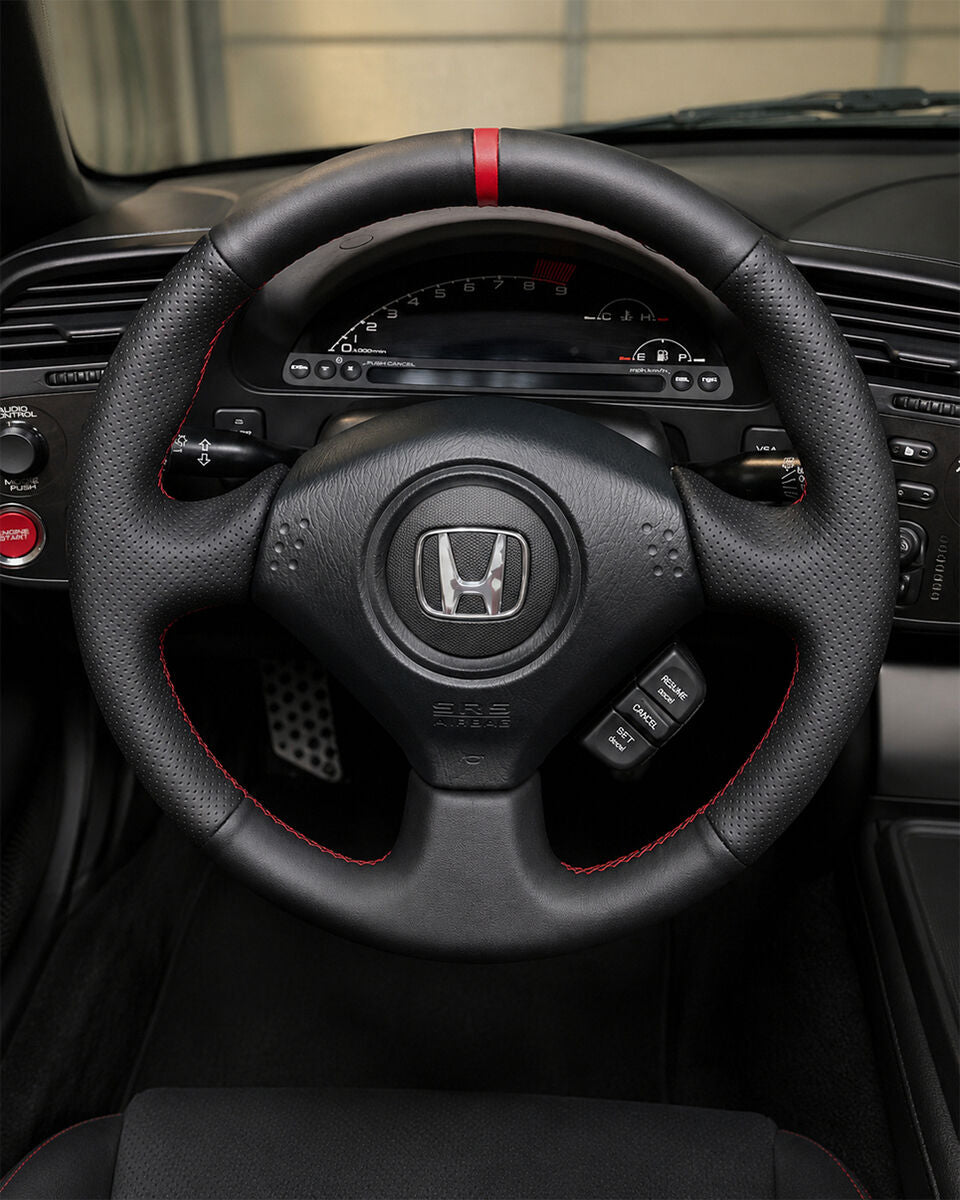 ホンダ S2000 steering wheel cover installed