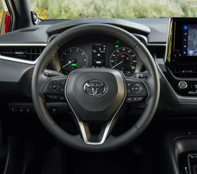 Kits de fundas para volante para Toyota RAV4, Camry VIII, Corolla Hatchback XII, Cross, Avalon, Venza, Crown (2017-2024)