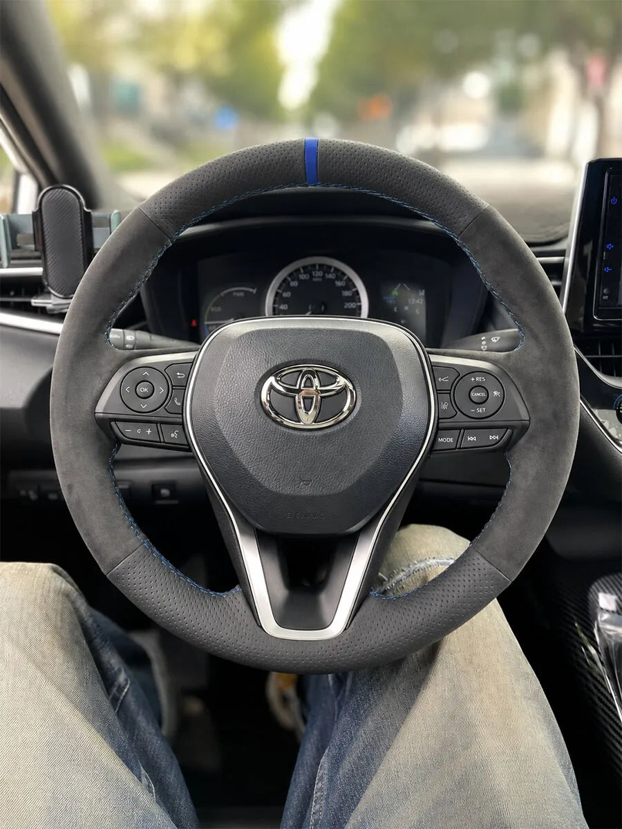 Toyota RAV4 steering wheel with perforated Nappa leather and Italian Alcantara custom cover